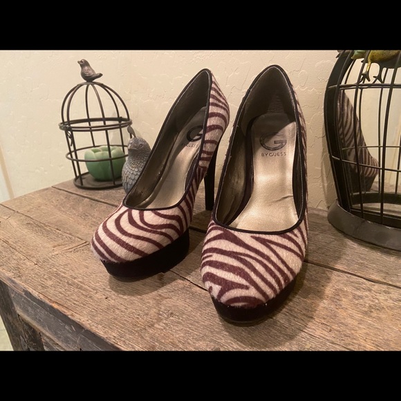 Guess zebra striped platform stilettos - Picture 11 of 12